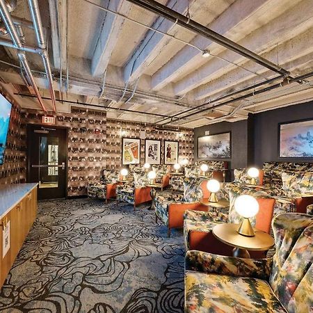 Urban Elegance Studio Oasis Prime Location Cleveland Bagian luar foto